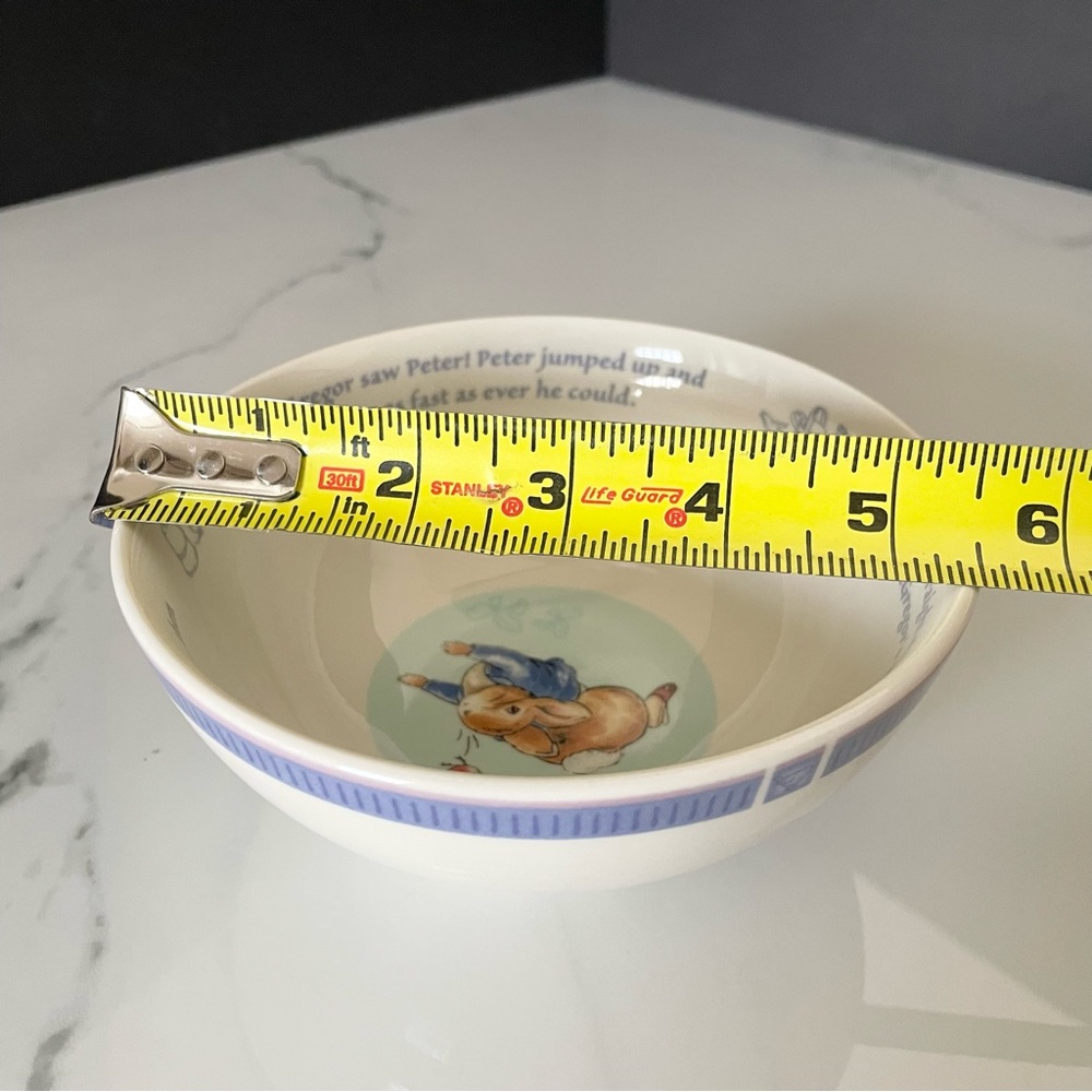 Peter Rabbit Bowl by Wedgwood - Picture 6 of 6